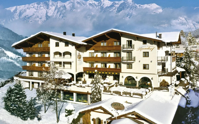 Hotel Alpendorf