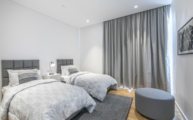 Driven Holiday Homes Bluewaters