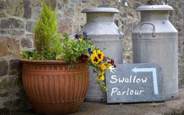 Bradworthy Swallow Parlour 2 Bedrooms