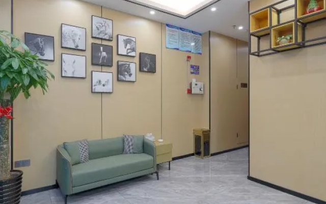Yiyi Chain Hotel (Kunshan High-speed Railway South Station Wuyue Plaza Branch) – Hotel Rooms – Suzhou