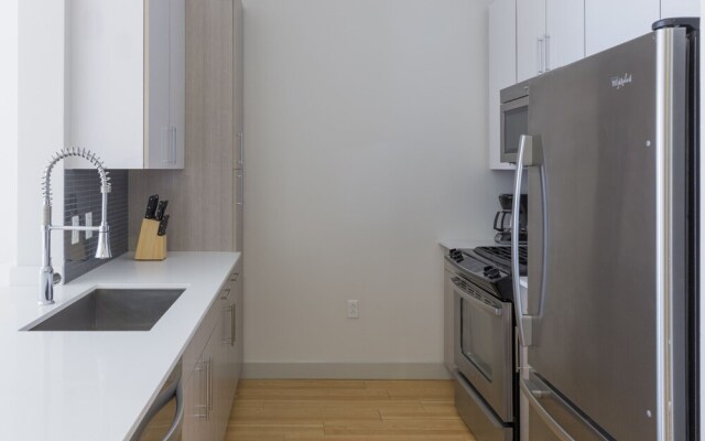 Bright Seaport Suites by Sonder