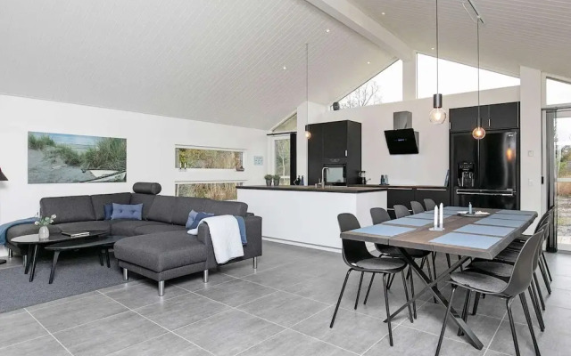 10 Person Holiday Home in Jerup