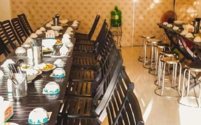 Oc Tien Sa Hotel