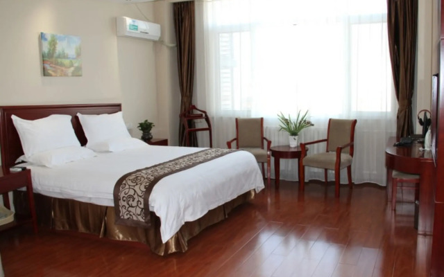 GreenTree Inn Tianjin Jinghai District Jinqiao International Trade Center Express Hotel