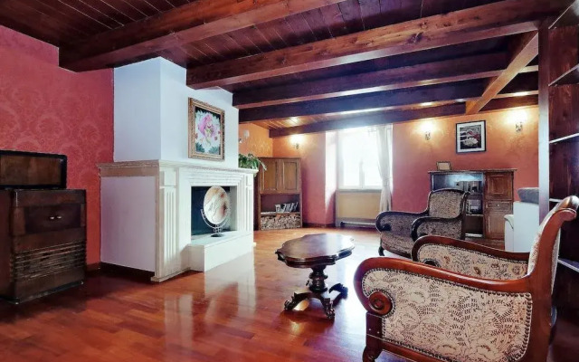 Luxor Domus Trastevere