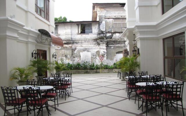 Ciudad Fernandina Hotel