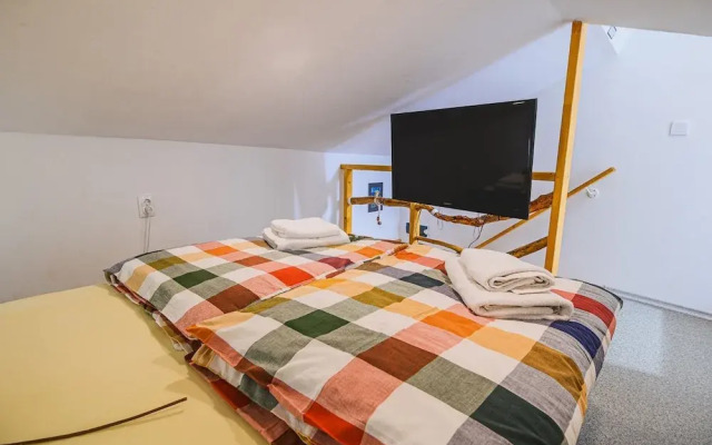 Sleek and Stylish Umag Apartments With Sea View
