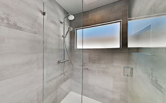 517sadam 3 Bedroom Home