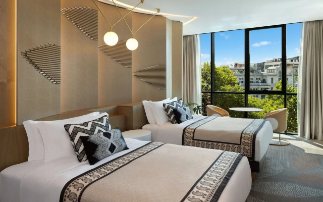 Paragraph Freedom Square, A Luxury Collection Hotel, Tbilisi