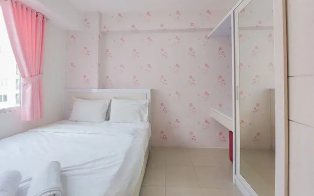 Comfort 2Br Apartment At Bassura City