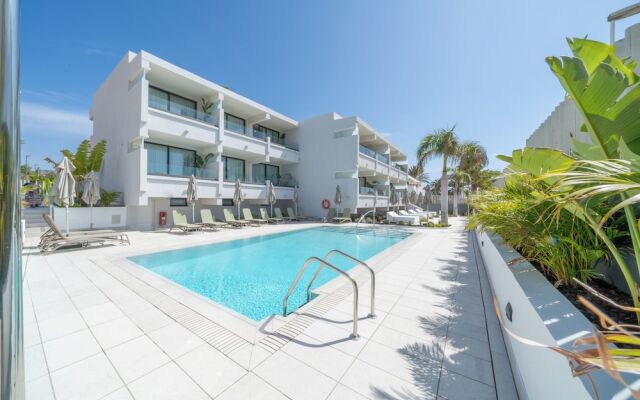 Relaxia Beverly Suites