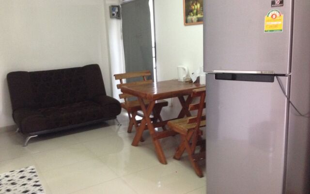 Pizza 24 Guesthouse