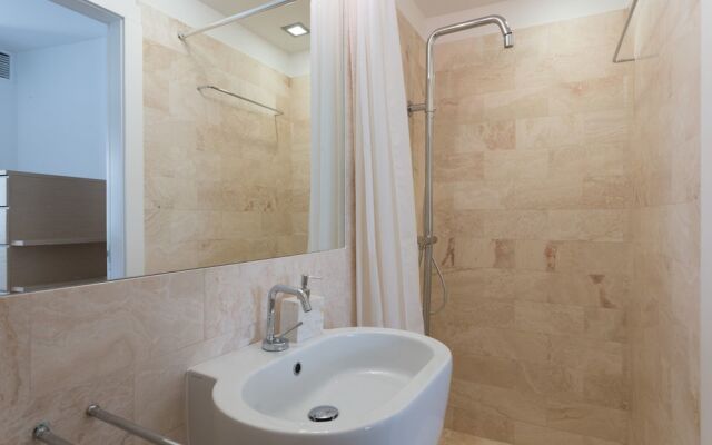 Hedera Estate, Hedera A6 - Breakfast Included