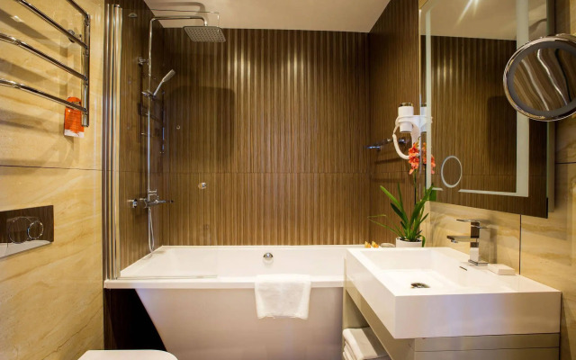 Hotel Lielupe by SemaraH