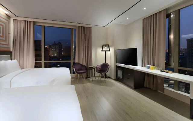 Uinn Business Hotel - Taipei Shilin