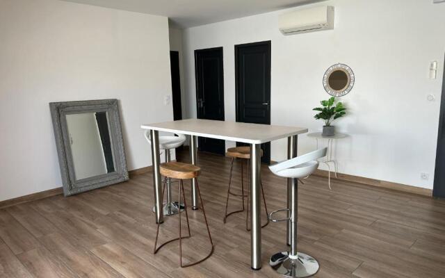 Appartement, centre ville AIGUILLON