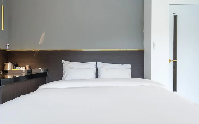 Yangpyeong Riverion Hotel