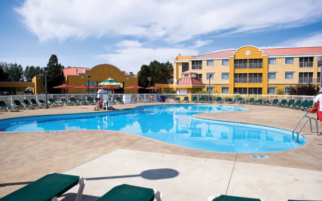 Cedar Point's Sandcastle Suites