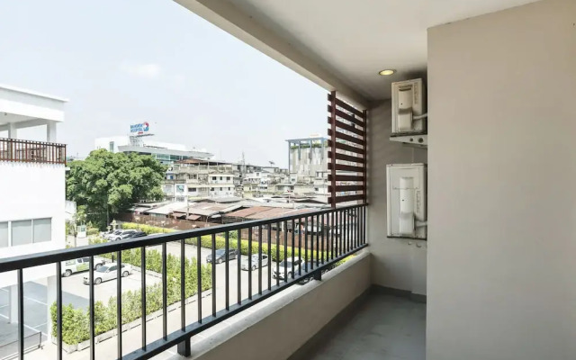 The Lavish Residence by Favstay