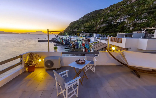 Kalimera & Apoplous Boathouse