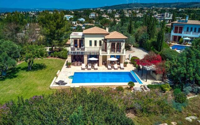 Villa 327 Galinios in Kouklia