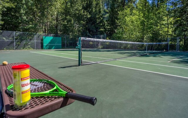 Mountain Harbor #209 2 Bedroom Condo