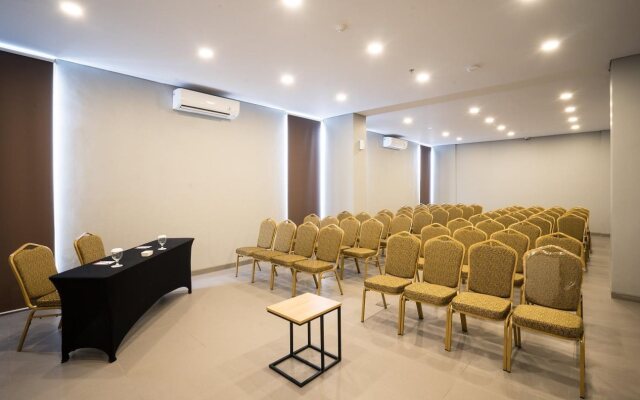 Maple Hotel Jakarta