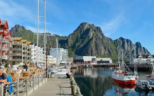6 Person Holiday Home in Svolvaer