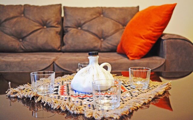 Apartment on Kotetishvili 3 apt 3