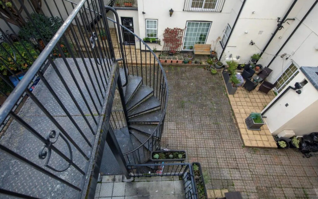 Charming 1 Bedroom Apartment in the Heart of Greenwich