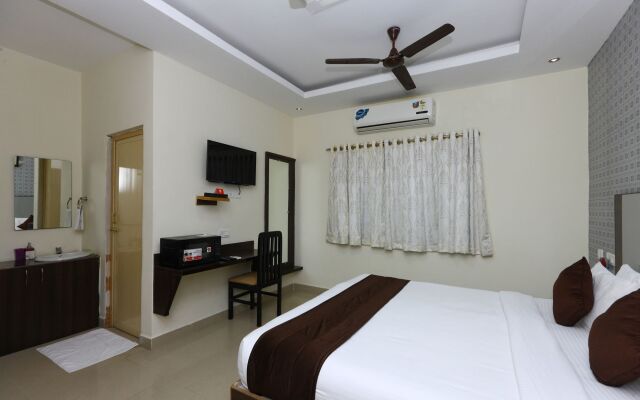 OYO 5045 Apartment NKS Leo Inn