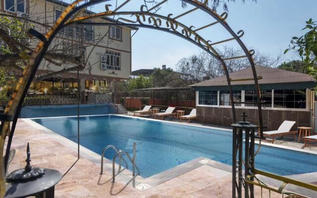 Kromer Garden Hotel