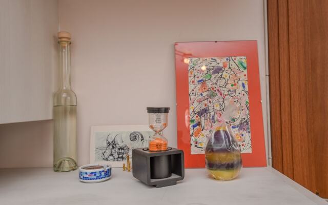 FM Deluxe 1-BDR Apartment - Iconic Donducov Boulevard