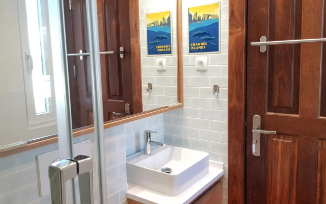 Villa Sequoia - Beach and Lake Private Holidays