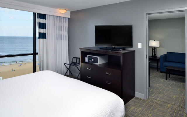 Four Points By Sheraton Virginia Beach Oceanfront