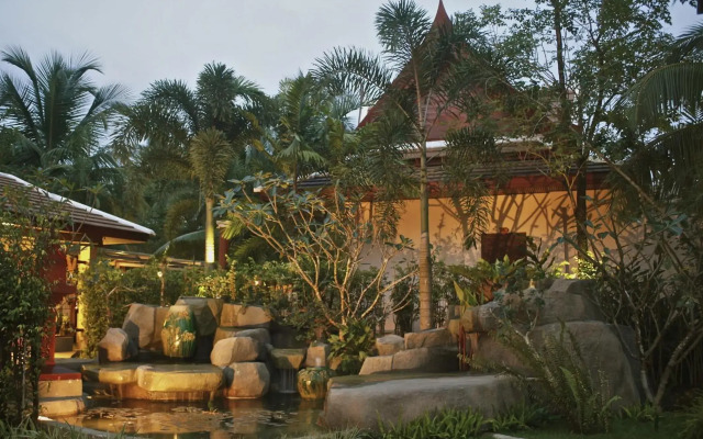 Fanari Khaolak Resort - Courtyard Zone