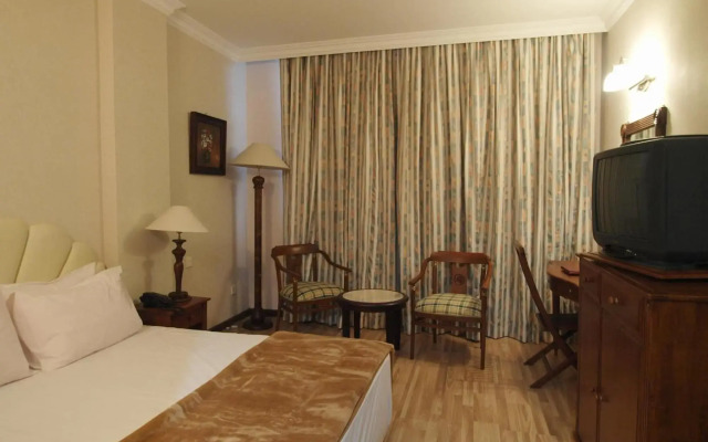 Jeruton Hotel