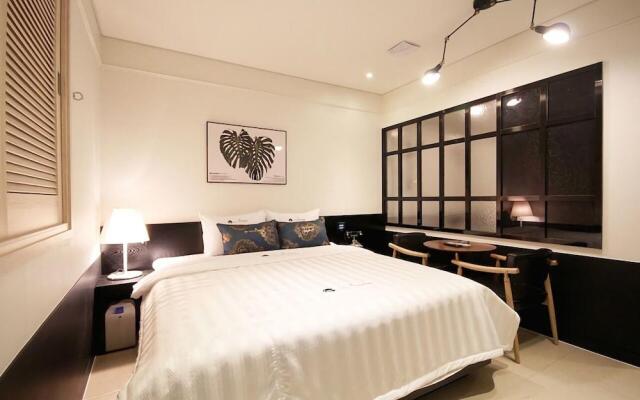 HOTEL Able
