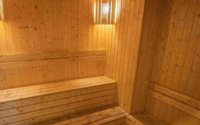 Apartment 1Br Free Pool Gym Steam&Sauna