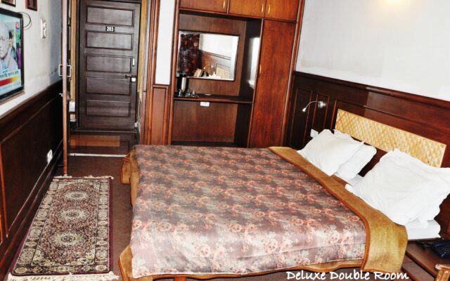 Hotel SADAF