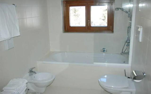 Orovacanze Hotel Villa Emma