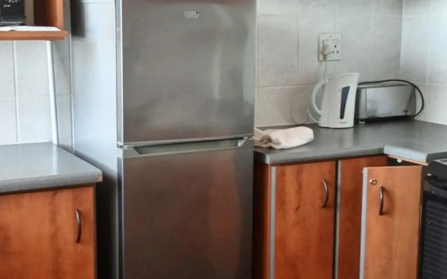 Breezy Seaview- 8 Sleeper unit, On the Beach- Afsaal