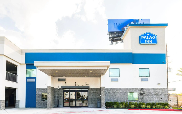 Palace Inn Blue IAH East