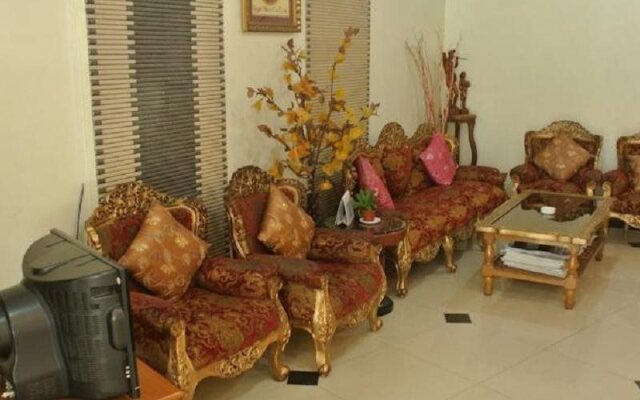 Regal Central Hotel