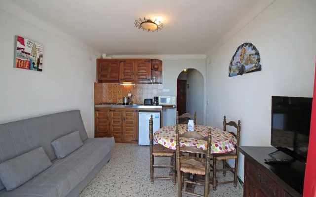 Studio in Empuriabrava With Sea Views