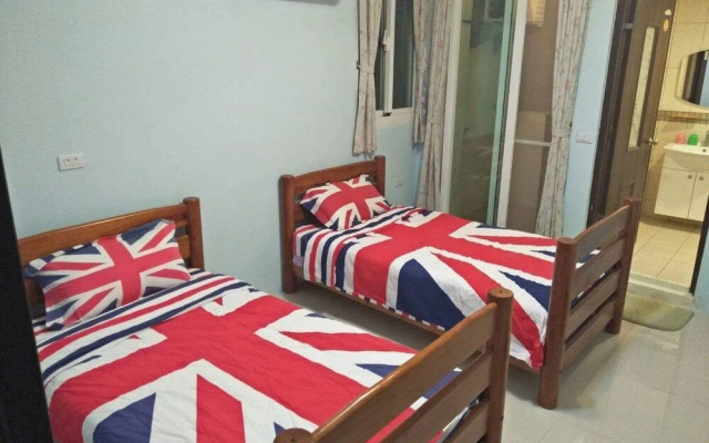 Wula's Dorm Backpacker