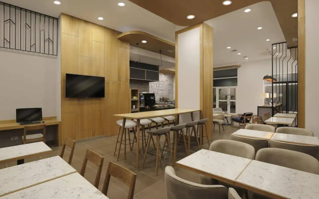 Hotel Caspia Pro Pune Hinjewadi