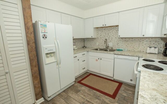 Dolphin Point 103b 2 Bedroom Condo by RedAwning