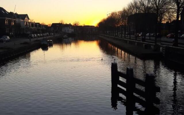 Lekkerwegbijleeuwen, 1 minuut naar hartje centrum
