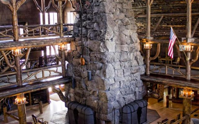 Old Faithful Inn — Inside the Park Hotel